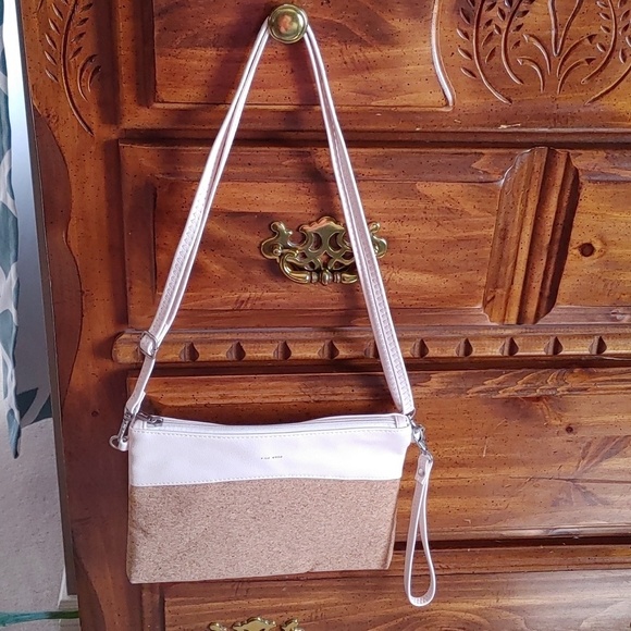 Pixie Mood Handbags - 💚Pixie Mood Crossbody Bag with Wristlet